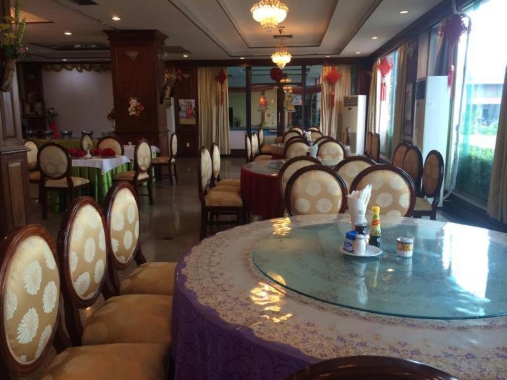 ויינטיאן Angkham Hotel מראה חיצוני תמונה