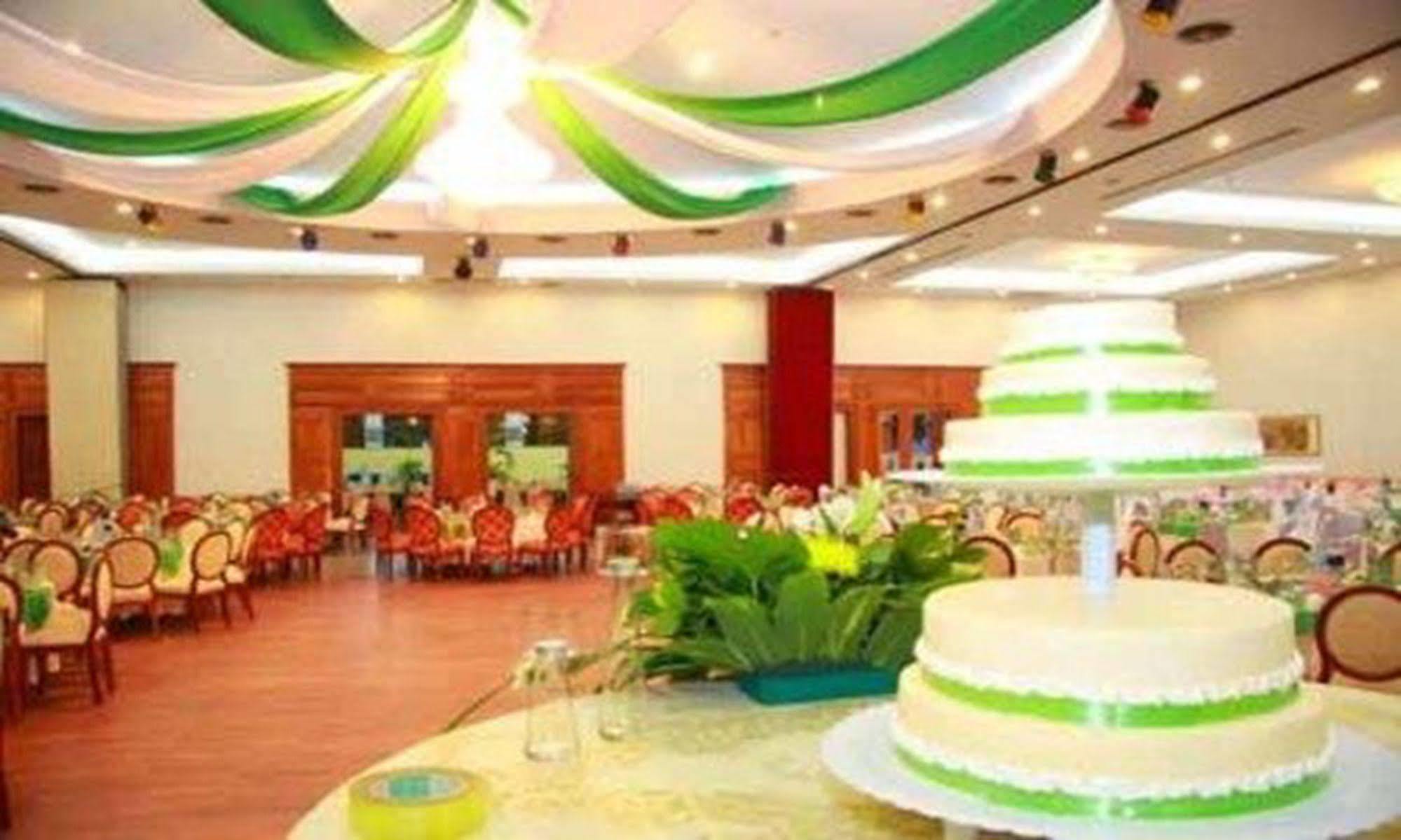 ויינטיאן Angkham Hotel מראה חיצוני תמונה